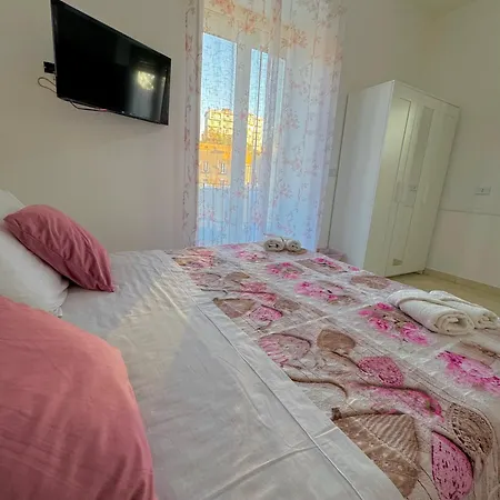 아파트 La Dimora Di Ciro 나폴리